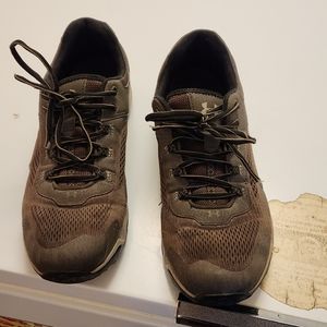 Men's Under Armour running shoes